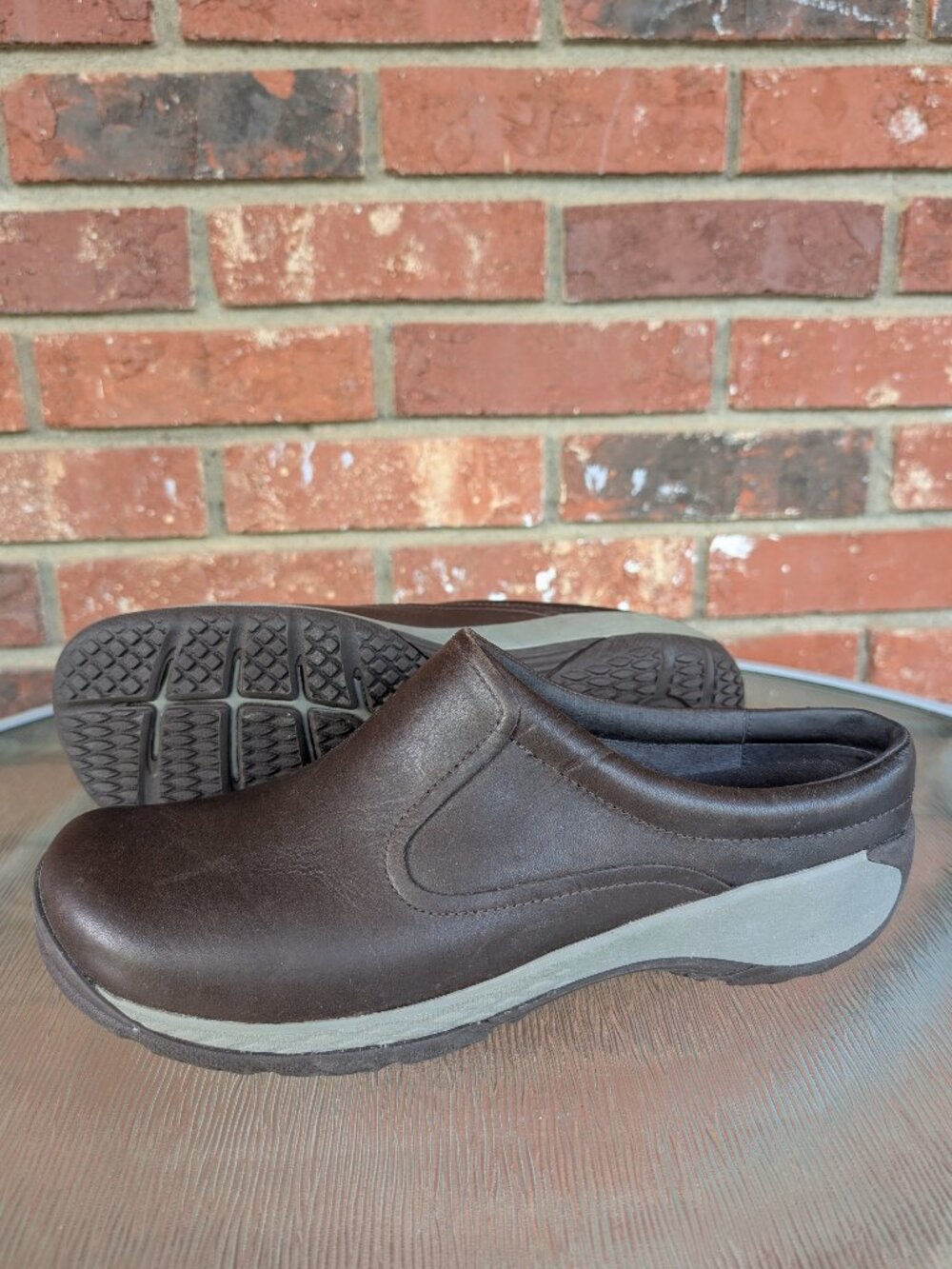 Women's Merrell Espresso Slip On Brown Leather Shoes Size 11